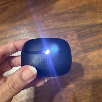 JBL Kablosuz Kulaklıkta Şarj Sonrası LED Işığı Sönmüyor Ve Garanti Talebi