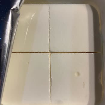 İkinci Kez Sütaş Peynirinde Kıl Görerek Hijyen Endişesi Ve Güven Kaybı