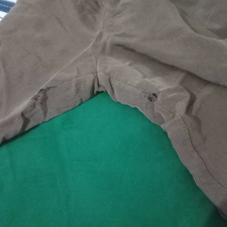Kısa Sürede Deforme Olan Keten Pantolonun İadesi Talebi