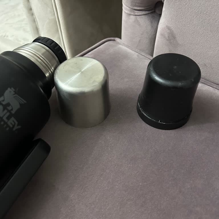 Stanley Termosunun Kapağının Ayrılması Ve Garanti Dışı Bırakılması