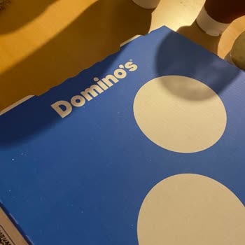 Domino's Pizza Tuzla Şubesinde Pizza İçinde Metal Vida Bulunması