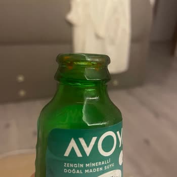 Avoya Maden Suyu Kapaklarında Görünür Atık: Hijyen Sorunu Ve Ürün Geri Çağırma Talebi