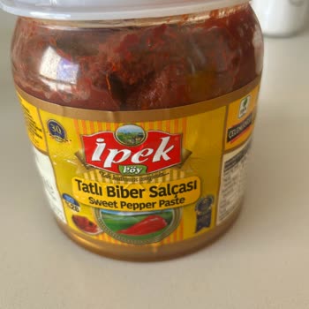 İpek Salça Tatlı Biber Salçası Bozuldu Ve İçindeki Garip Maddeler Gıda Güvenliğini Tehdit Ediyor