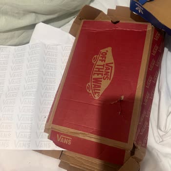 Sol Tek Ayakkabı Teslimatı Ve Özensiz Paketleme Sorunu