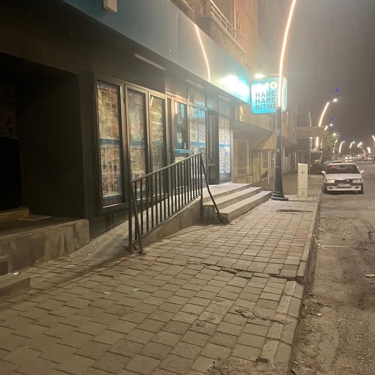 A101 Mağazasında Kapanış Öncesi İçeri Alınmama Ve Saygısız Çalışan Davranışı