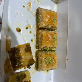 Trendyol GO’da Baklava Siparişinde Eksik Gramaj Ve Bayatlık, İade Reddi