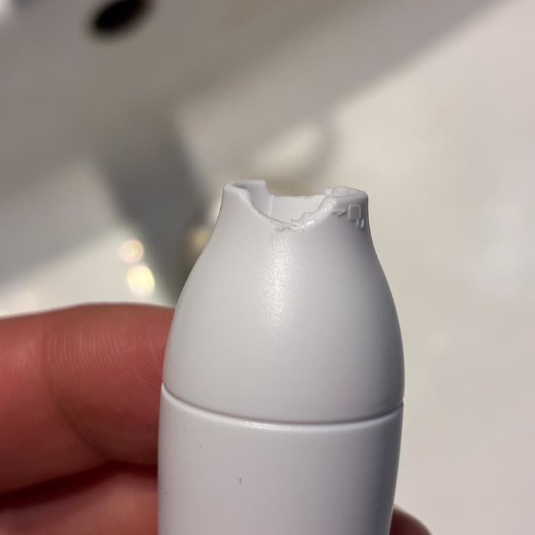 Az Kullanımda Kırılan Dermastamp Cihazı Ücretsiz Değişim Talebi