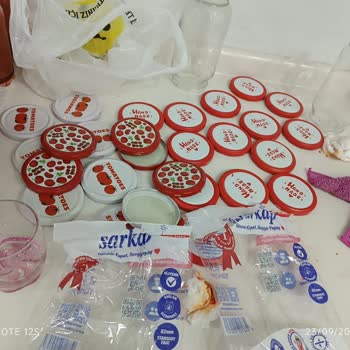 Sarkap Cam Kavanoz Kapakları Sıkınca Tutmuyor, Ürün Boş Kaldı