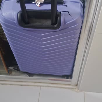 Edremit Varışında Kırılan Valiz İçin Tazminat Talebi