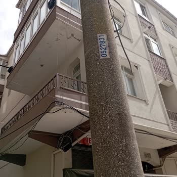 Küçükçekmece Cennet Mahallesi Yanmayan Sokak Lambası Güvenlik Tehlikesi