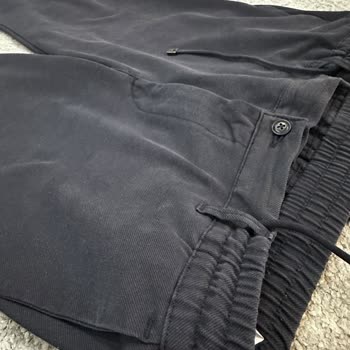 Renk Atması Ve Çekme Sorunu Yaşadığım Pantolonların İadesi Gerekiyor