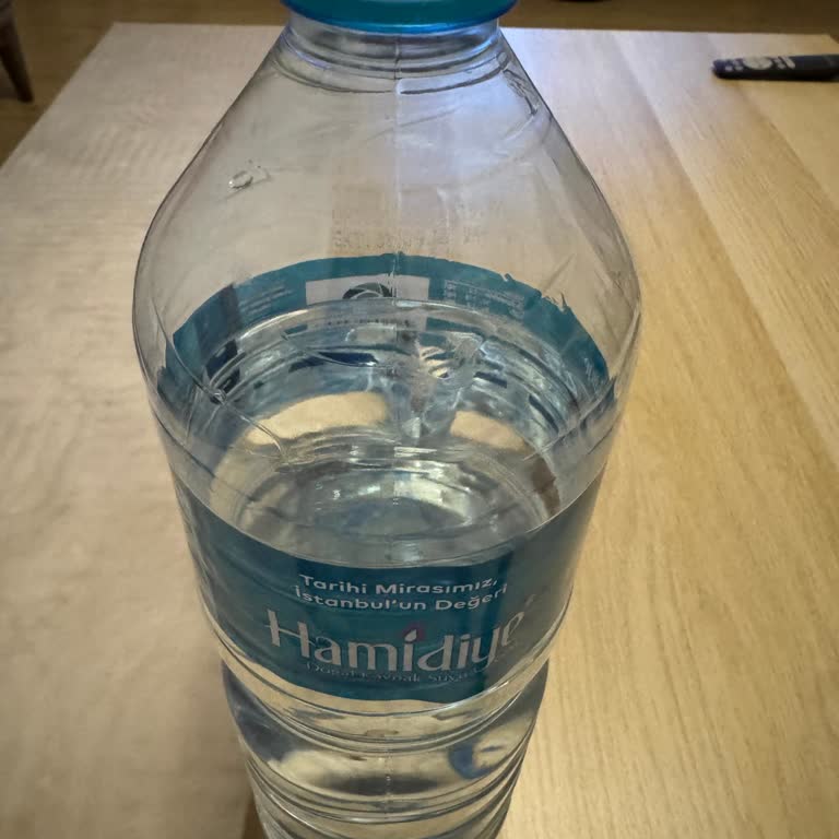Hamidiye Su’da Tat Ve Koku Problemi: Tüm Koli İçinde İçilemez Durum