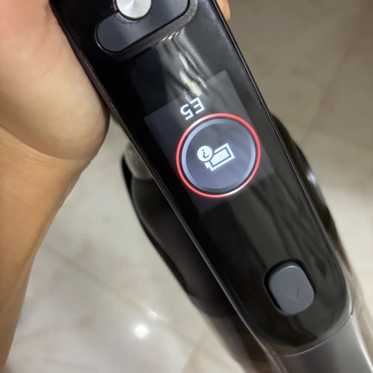 Garanti Kapsamında E5 Hatası Veren Philips Aquatrio 9000 Süpürge İçin Ürün Değişimi Talebi