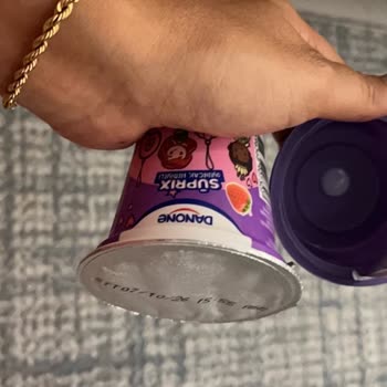 Sürpriz Hediyeli Yoğurtta Hediye Çıkmaması Çocuğu Hayal Kırıklığına Sürükledi