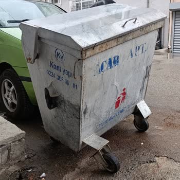 Bursa Osmangazi Belediyesi Çöp Toplama Ekiplerinin Kişisel Çöp Konteynerine Tekrarlanan Zarar