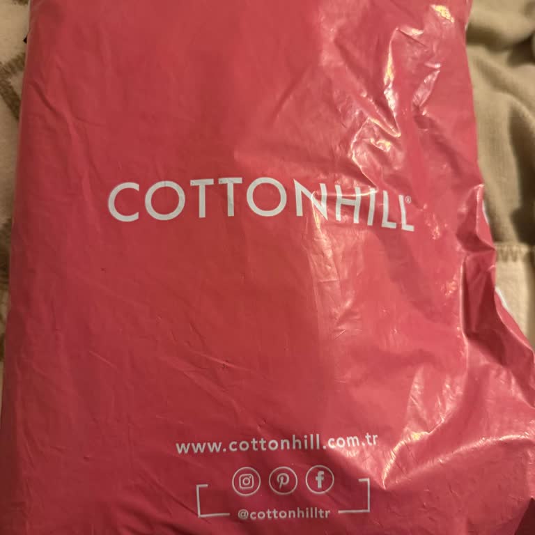 Kargonun Dış Ambalajı Yırtılmış Ve Mahremiyetimi İhlal Etti