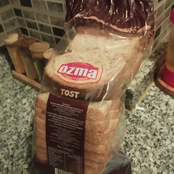 Küflü Tost Ekmeği Satışı Sağlık Riskine Yol Açtı