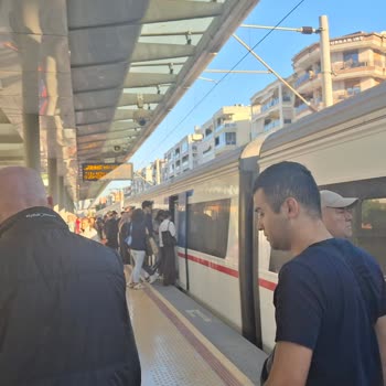 Sabah İzban Seferinde Tren Gelmedi Ve Bilgi Eksikliği