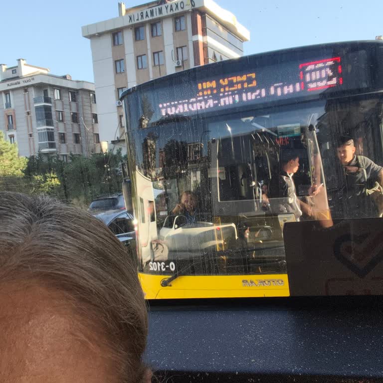Ümraniye Şenol Güneş Bulvarı’nda Altyapı Çalışmalarının Plansızlığı İşe Gecikmeye Neden Oluyor