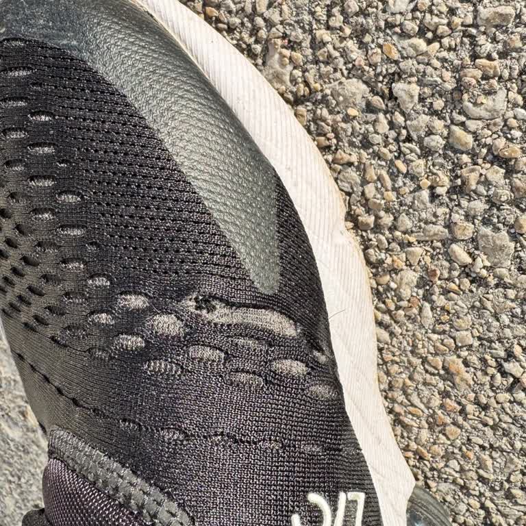 Nike Ayakkabısındaki Açılma İçin Garanti Red Cevabı Kabul Edilemez
