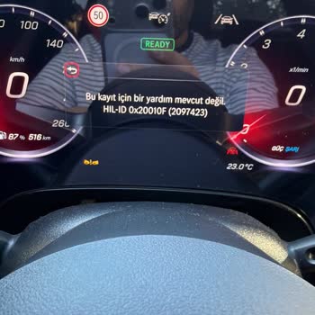 Radar Uyarısı Ve Güvenlik Sistemleri Sorunu Yeni Mercedes-Benz Araçta