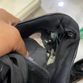 Deichmann Ayakkabısında Kısa Sürede Taban Yırtılması Ve Su Alması, Değişim Reddedildi