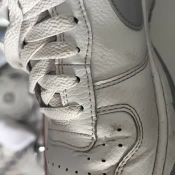 Nike Big Low Sneaker’da Erken Yırtılma Ve Kırılma Şikayeti