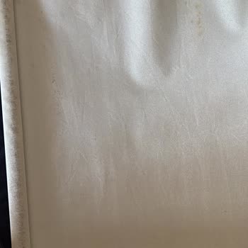 Akanlar Halı Yıkama’da Stor Perde Lekeleri Ve Faturasız Ödeme Sorunu