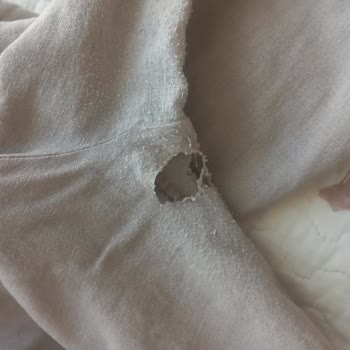 Calzedonia Mağazasında Yanıltıcı Keten Ürünler Ve Saygısız Personel