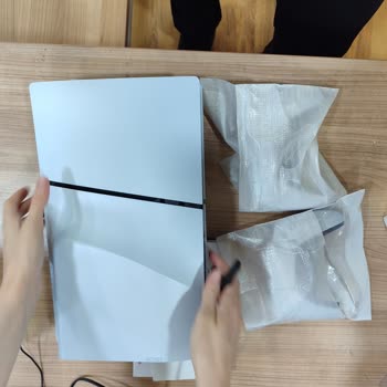PS5 Kablosu Arızası Nedeniyle Garanti Servis Gecikmesi Ve Değişim Talebi