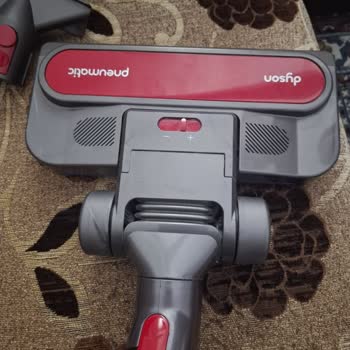Dyson Süpürge Başlığı Çatladı, Kullanıcı Hatası Olarak Reddedildi
