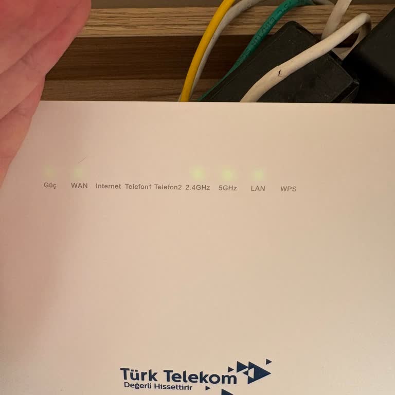 İnternet Kesintisi Ve Ertelenen Çözüm Süreci