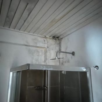 Küflü Banyo Ve Ağır Kokulu Oda, Ölüdeniz Manzara Otel'de Jolly Tur'un Gecikmeli İptal Yanıtı İle Tatili Mahvetti