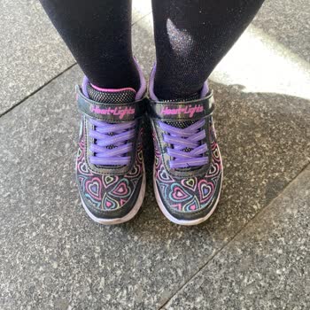 Işığı Bozulmuş Skechers Çocuk Ayakkabısı İçin Değişim Talebi