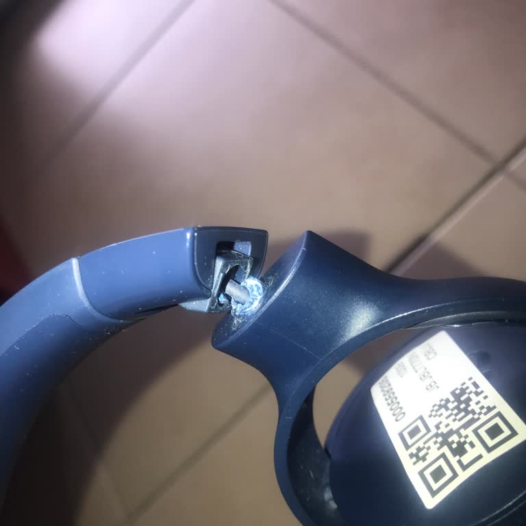 Dayanıksız Kulaklık Ve Yetkili Servisin Garanti Reddi