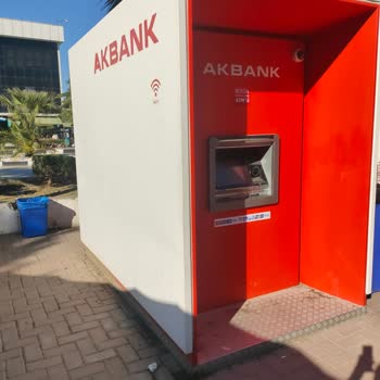 Akbank ATM'inde Kartsız Para Yatırma İşlemine Haksız Kesinti Ve Çözüm Talebi