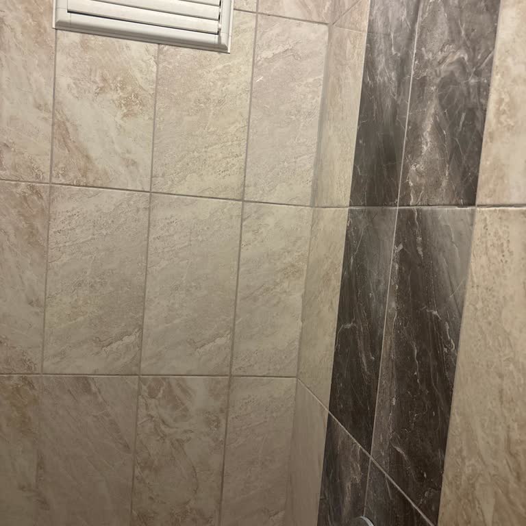 Kredi Ve Yurtlar Kurumu Yurtta Soğuk Su Gelmiyor Ve Tek Duş Başlığı Sorunu