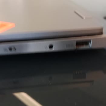 Lenovo’nun Gerçekte Olmayan USB Kırığı İddiası Ve Yasal Hakların İhlali