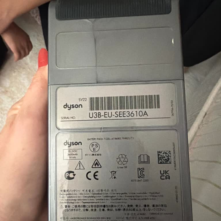 Dyson V15 Detect Batarya Arızası Ücretsiz Değişim Talebi