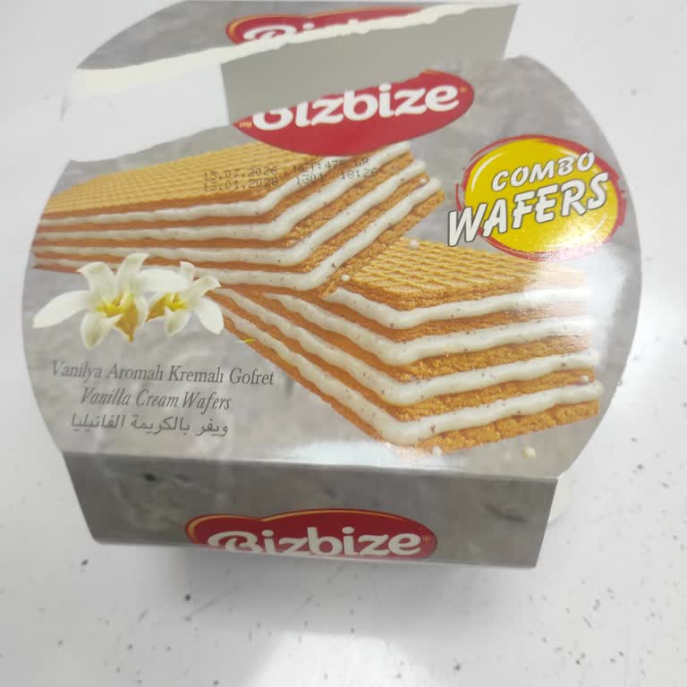 Bizbize Combo Wafers Gofrette Aşırı Şekerli, Lezzetsiz Ve Kalitesiz Bir Tat Vardı