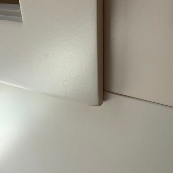Renk Uyuşmazlığı Ve Hasarlı Beşik İçin Satış Sonrası İlgisizlik