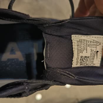 Nike Pegasus Trail 5 GTX Dil Dikişi Ayağımda Ağrı Ve İz Oluşturuyor