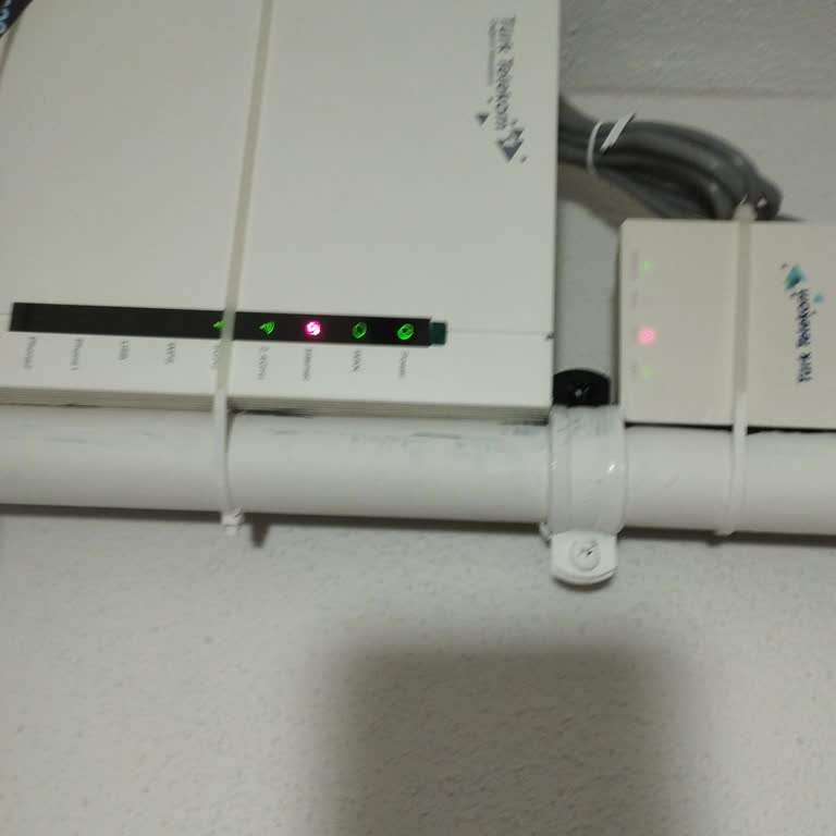 Modem Kırmızı Işık Veriyor, Dört Gün İnternet Kesintisi