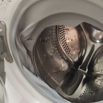 Hoover Çamaşır Makinesi Sürekli Arıza Ve Kıyafet Hasarı Nedeniyle Değişim Talebi