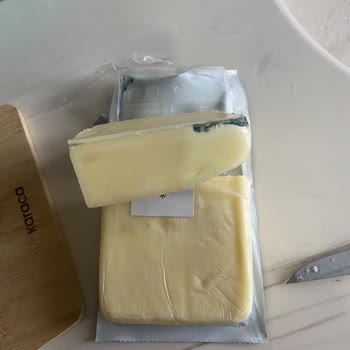 Migros Hemen'den Küflü Kaşar Peynirinde Hijyen İhlali Ve İade Talebi
