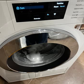 Miele Çamaşır Makinesinde Tekrarlayan Köpük Ve Kötü Koku, Servis İlgisizliği