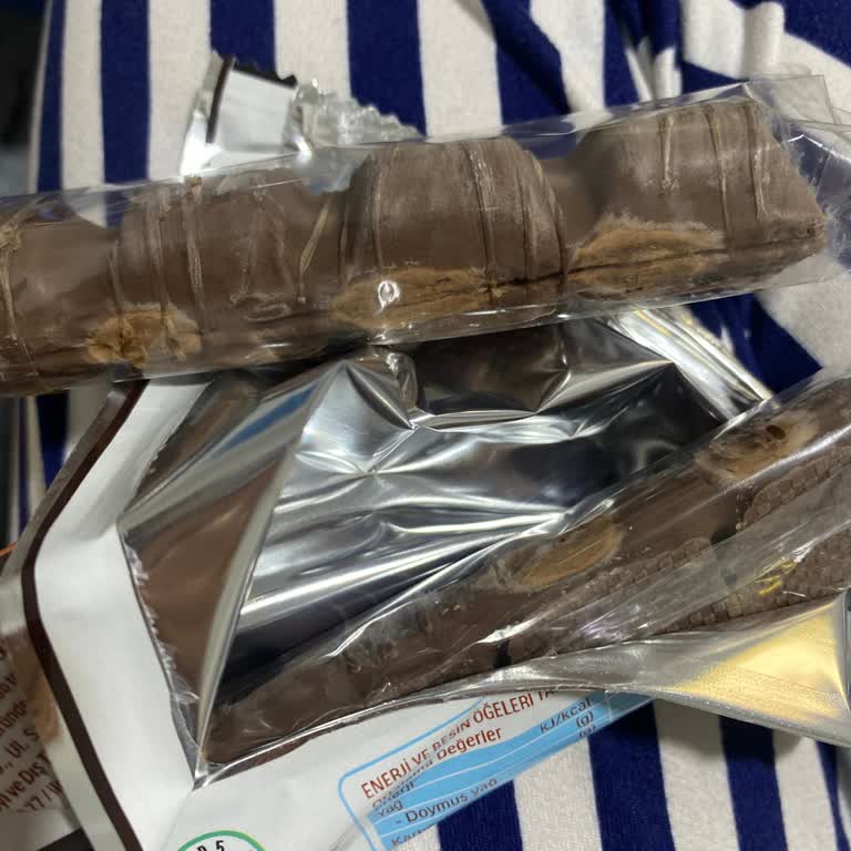 A101 Esertepe Şubesinde Bayat Kinder Bueno Ürünleri Ve Çözüm Talebi