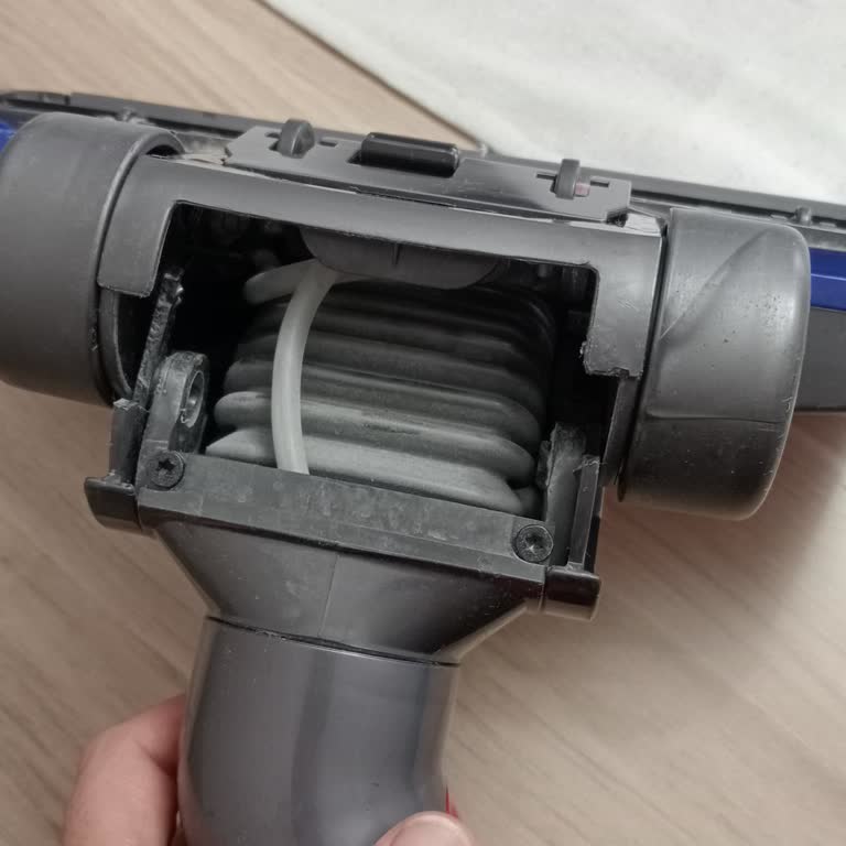 Dyson Yetkili Servisi Gibi Gösterilen Firmadan Haksız Ücret Ve Ürün Alıkoyma