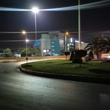 Bavulum Çöp Torbası Gibi Fırlatıldı, Otobüs Beni Tehlikeli Kavşakta Bıraktı