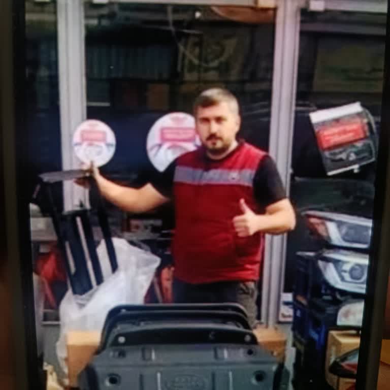 Ödenen 2.400 TL İçin Sis Farı Gönderilmedi Ve Küfürlü Muamele